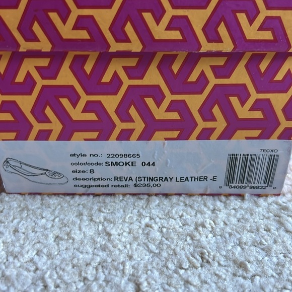 Tory Burch REVA ballet flat. - Picture 8 of 8